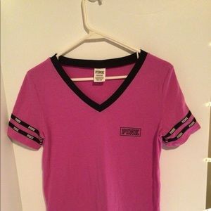 VICTORIA'S SECRET PINK WOMEN'S T-SHIRT